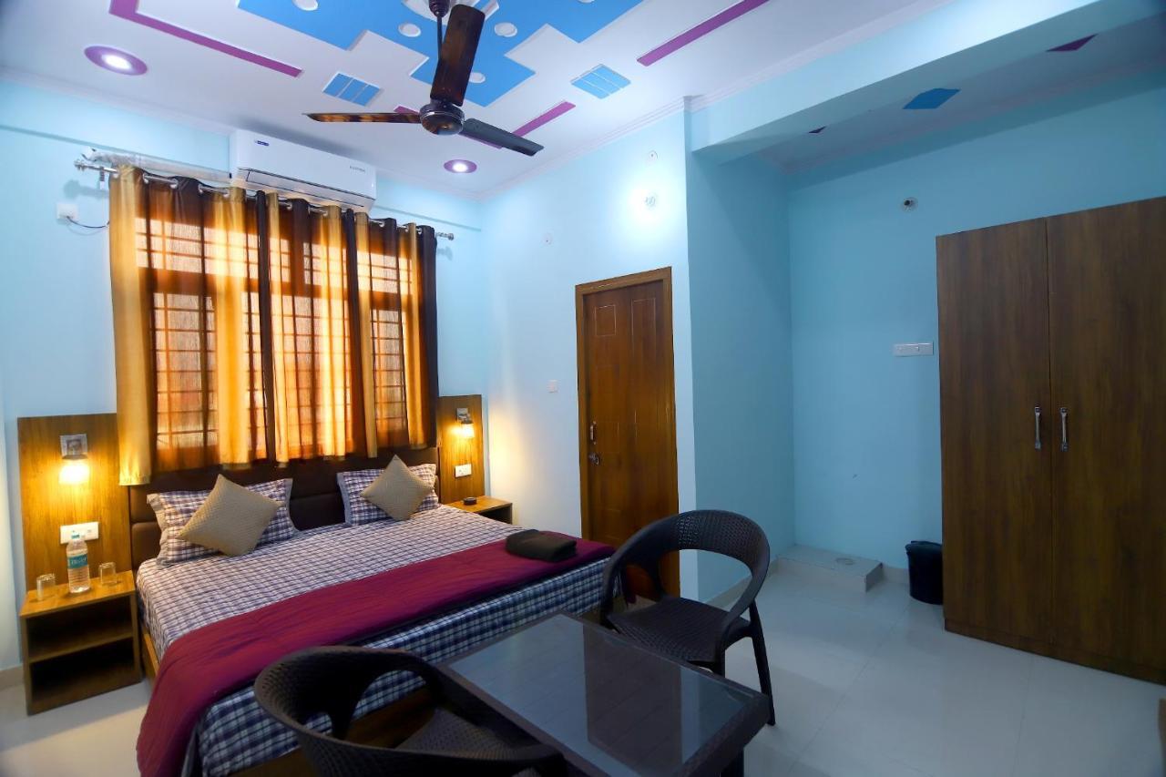 Hotel Comfort Inn Homestay デヘラードゥーン エクステリア 写真
